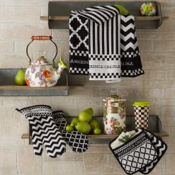 Black & White Zig Zag Potholders - Set Of 2