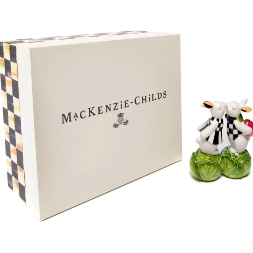 Cabbage Garden Salt & Pepper Set