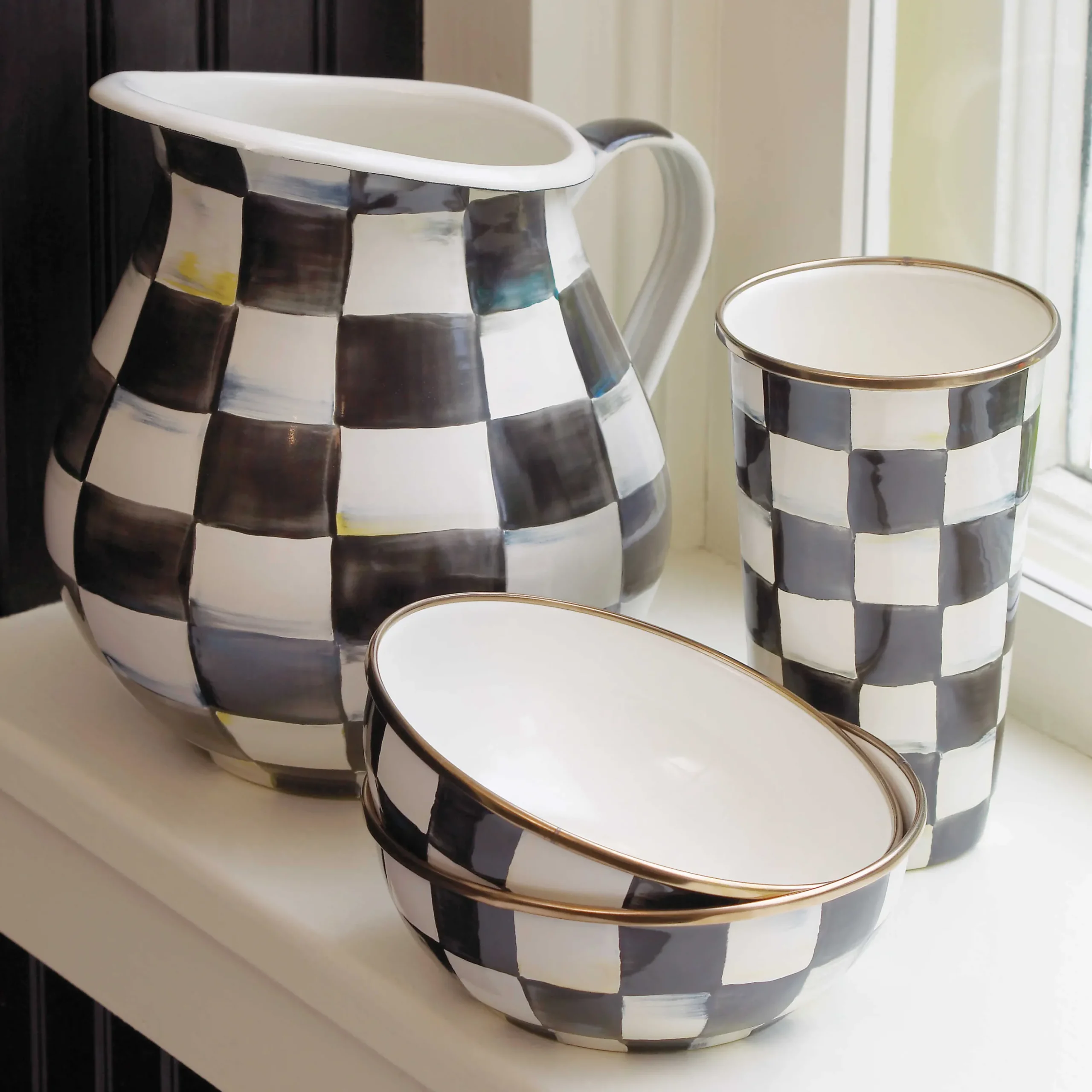 Courtly Check Enamel Everyday Bowl