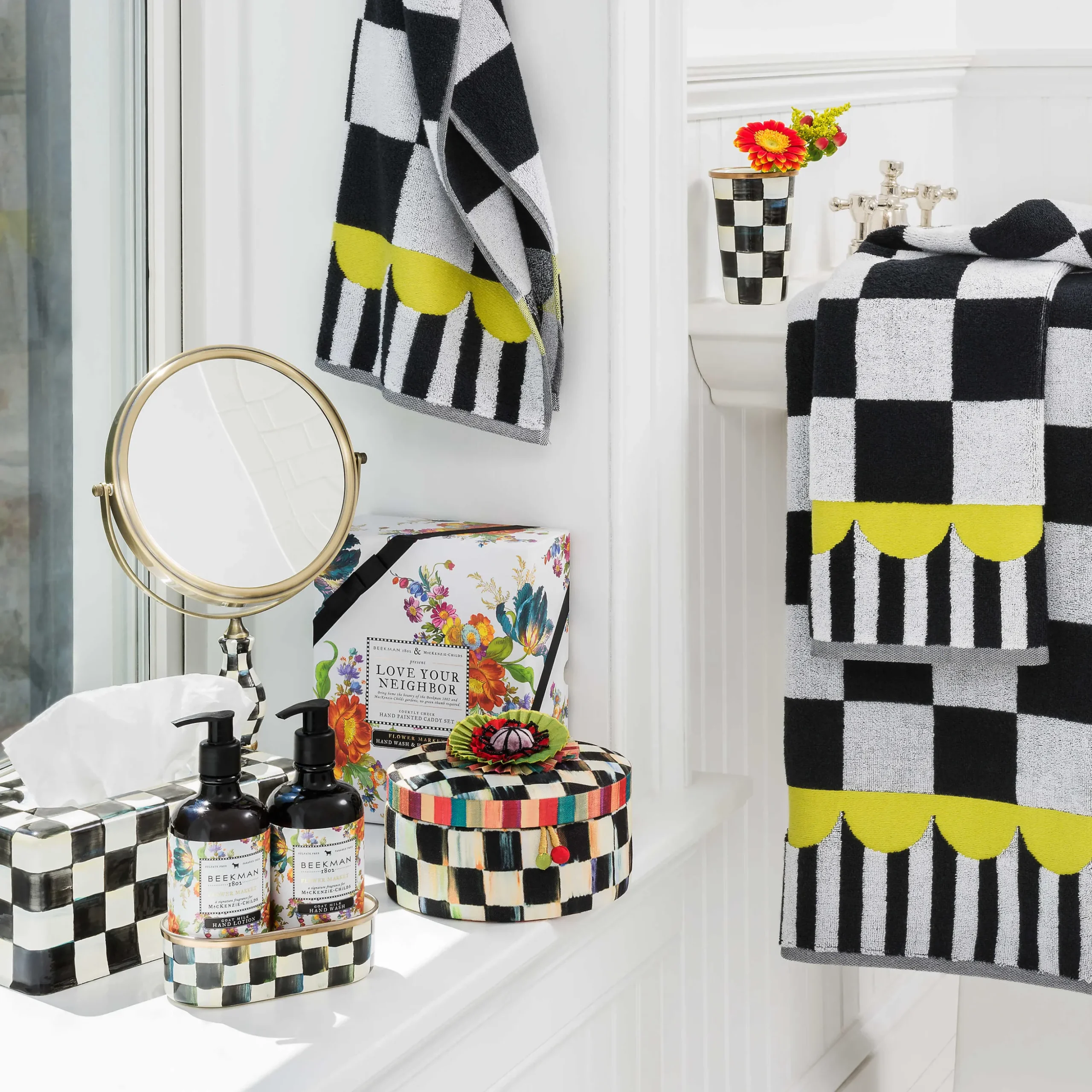 Courtly Check Hand Towel