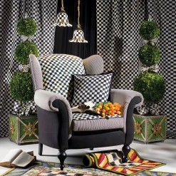 Courtly Check Rug - 2'6" X 8' Runner - Red & Gold