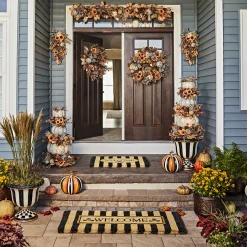 Courtly Stripe Urn