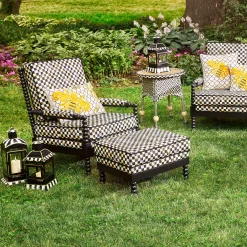 Courtyard Outdoor End Table