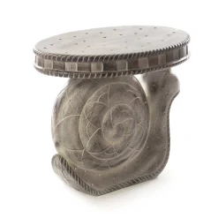 Garden Snail Table