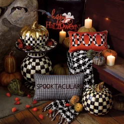 Houndstooth Throw - Black & Ivory