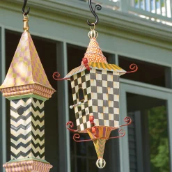 Pagoda Birdhouse