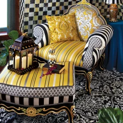 Queen Bee Chair