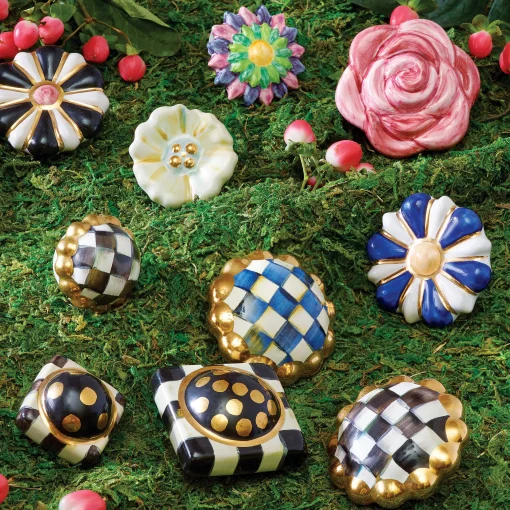 Royal Check Round Knob