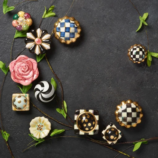 Royal Check Round Knob