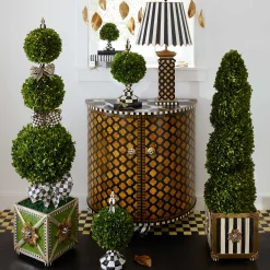 Swirl Topiary