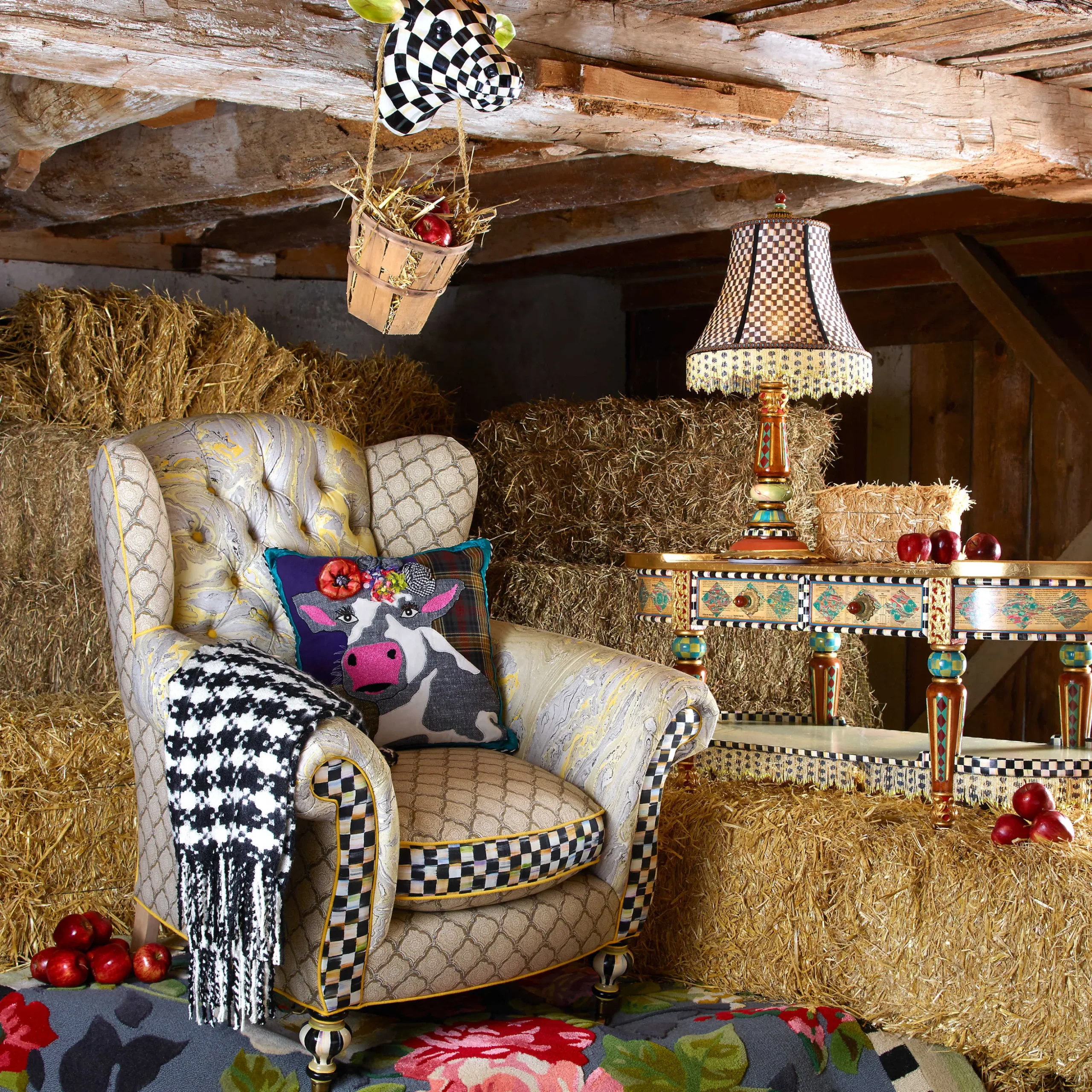 Tudor Rose Rug - 6' Octagon